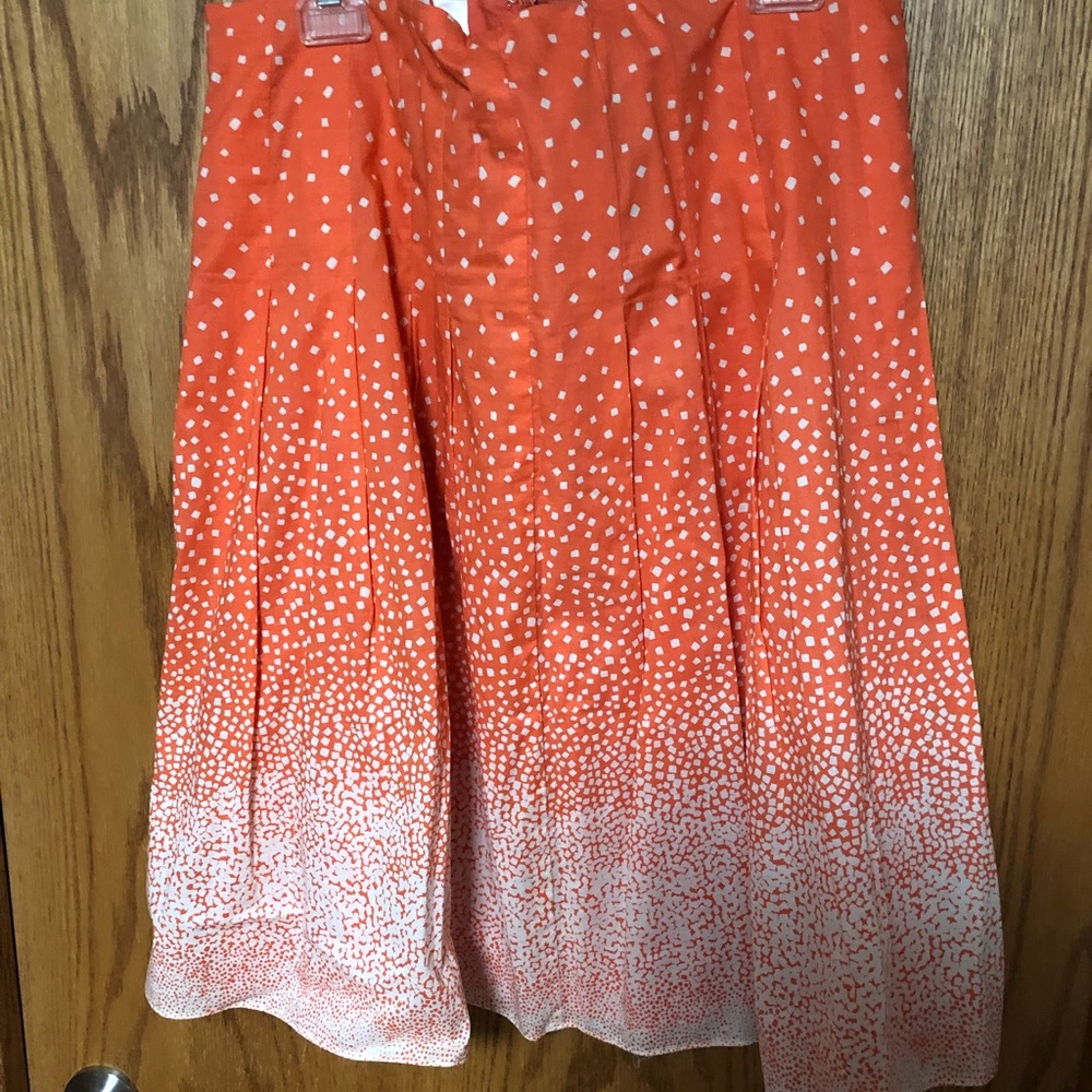 Beautiful peachy orange skirt